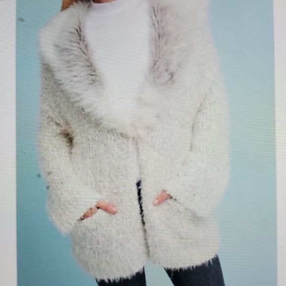 - Anthropologie  sleeping on snow venia fur collar cardigan s - Picture 1 of 12